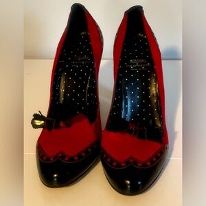 Mochino Cheap and Chic Heels